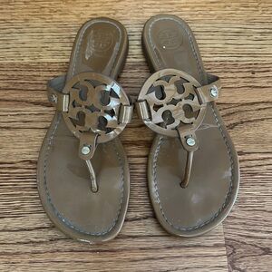Tory Burch size 8 GUC tan patent sandal.